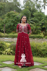 β¨ Elegant Faux Blooming Zari Gown - Special Designer Gown